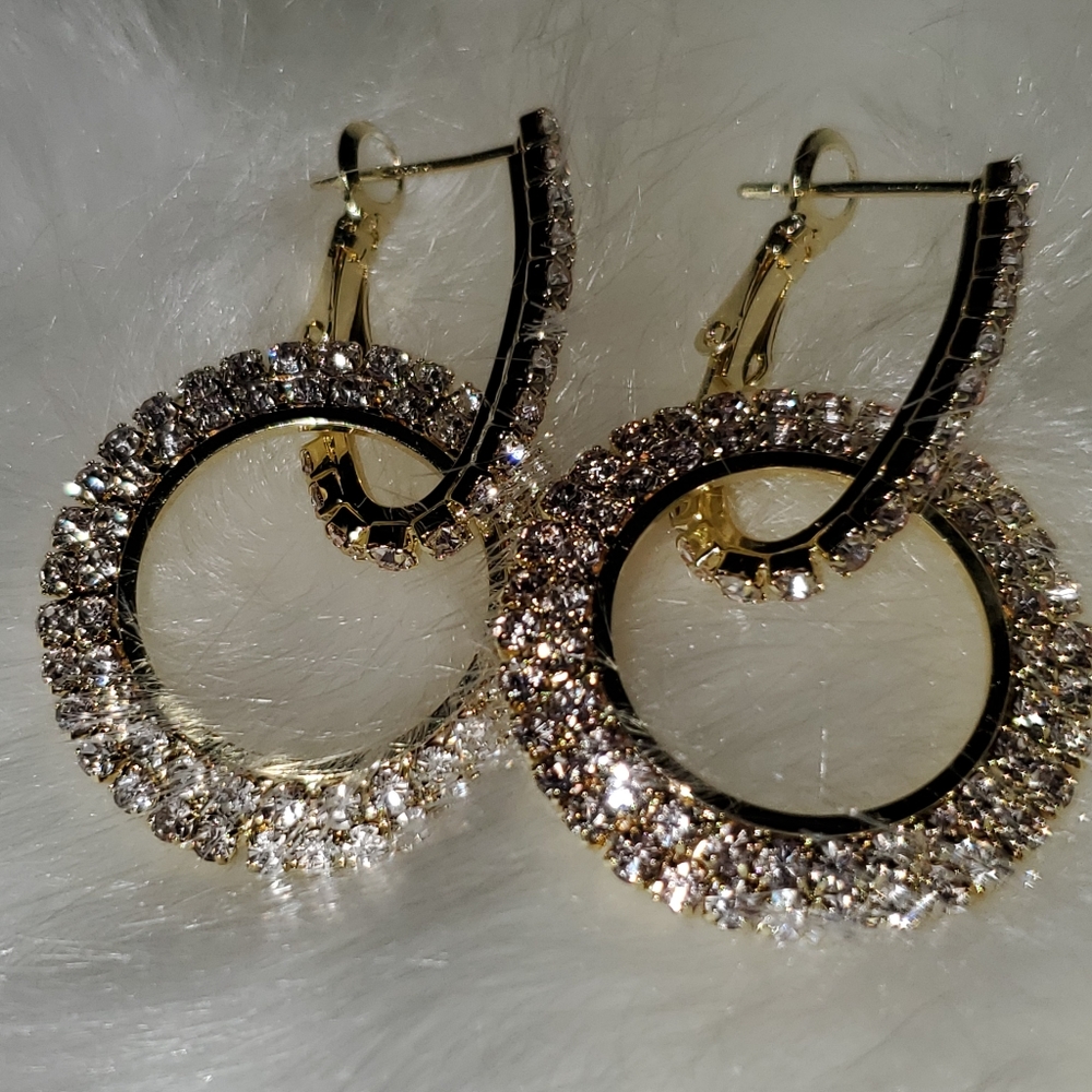 Pair of gold earrings